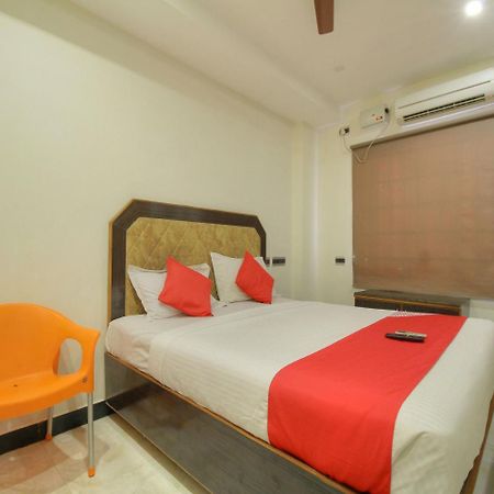 Hotel Srees Tiruchirappalli Exterior photo