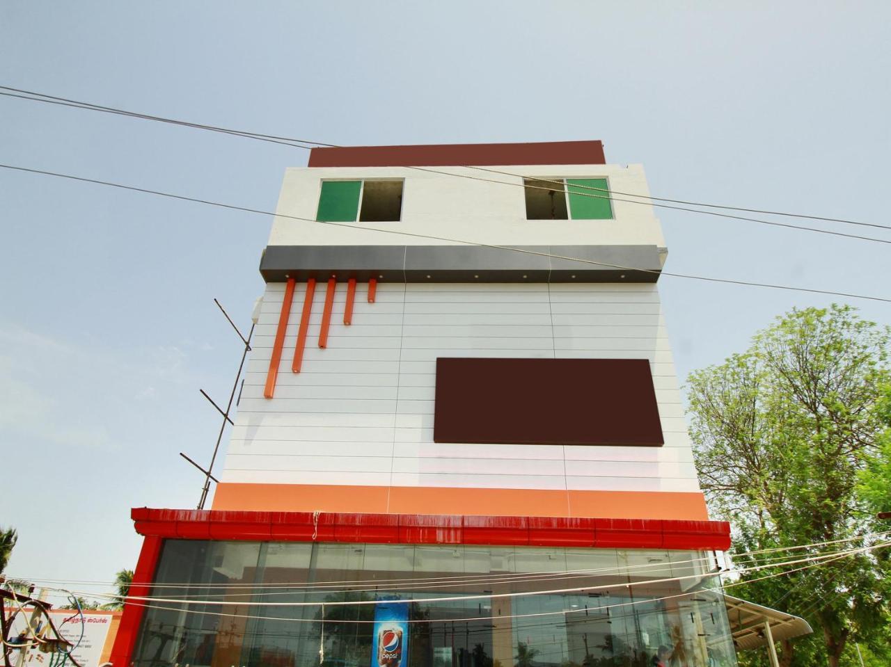 Hotel Srees Tiruchirappalli Exterior photo