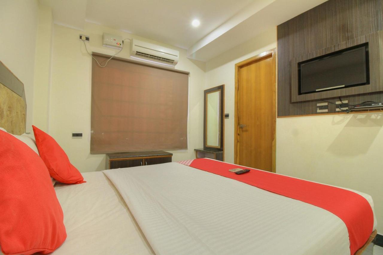 Hotel Srees Tiruchirappalli Exterior photo