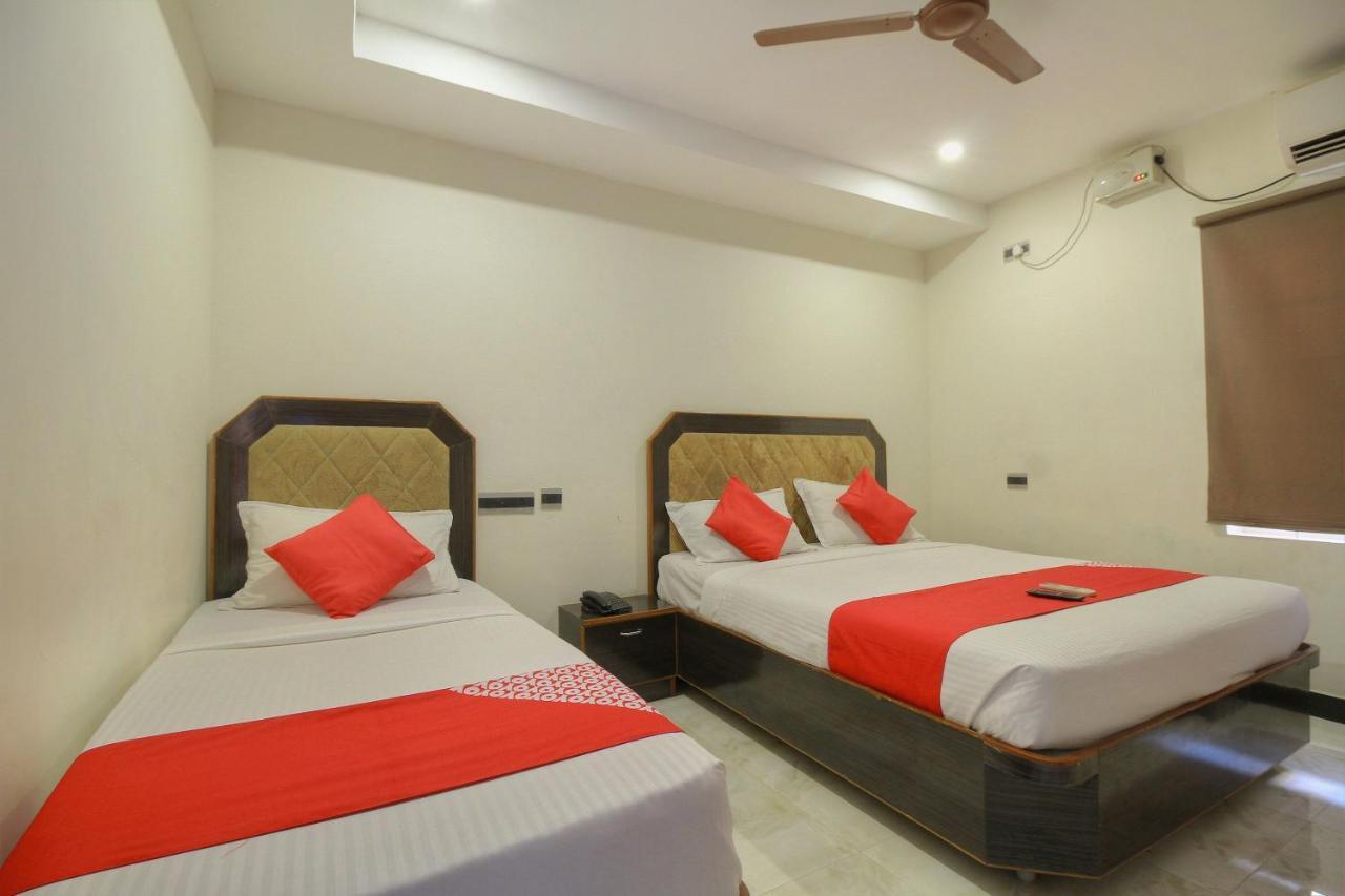 Hotel Srees Tiruchirappalli Exterior photo